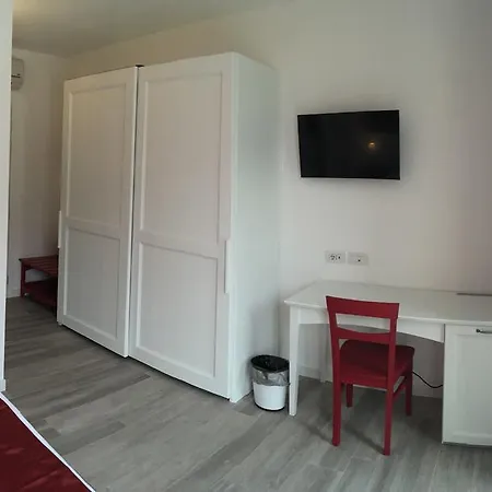 Hotel Resort Le Vele Domaso Chambre photo